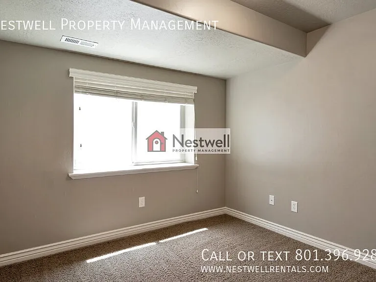 4631 W Vermillion Dr — Photo 17