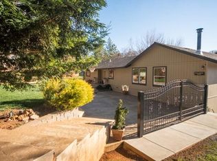 20020 Redwood Ct, Foresthill, CA 95631