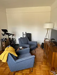 Rented by K & O Realty Associates Inc.