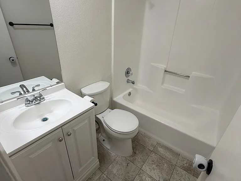 920 Martin Luther King Jr. — Photo 15