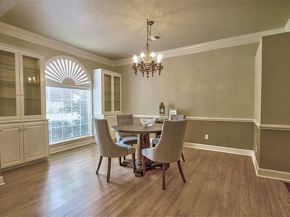 4th image of 3606 Wyatt Ln
