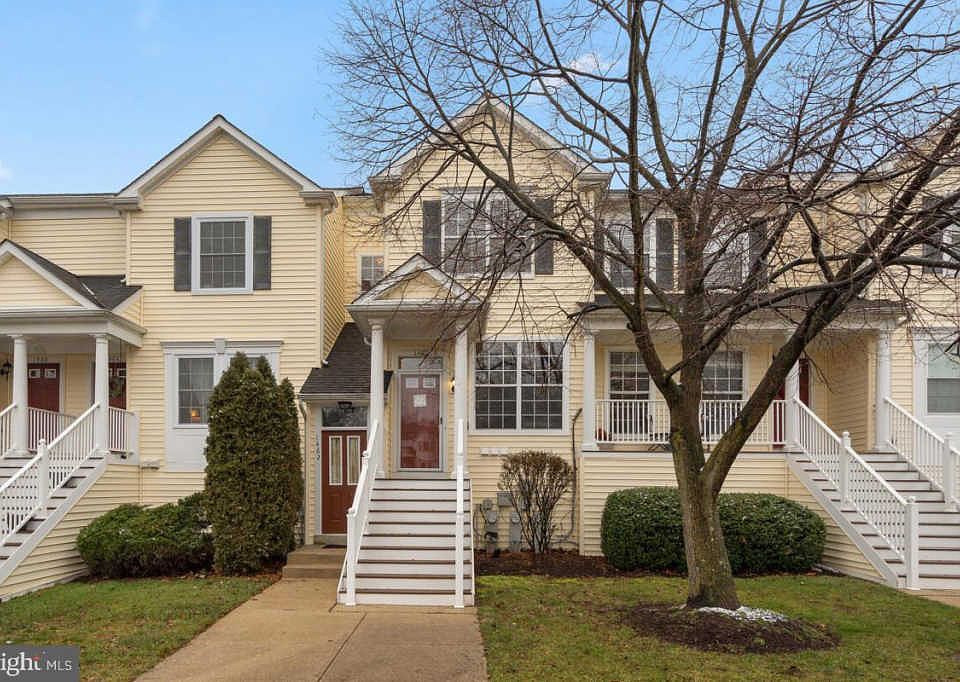 1st image of 1460 Flatwood Ct