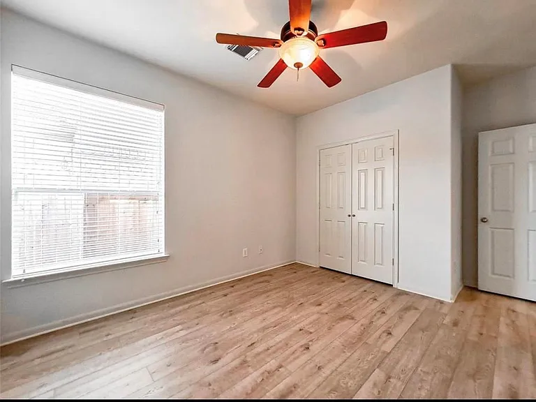 6422 Richland Hills Dr — Photo 12