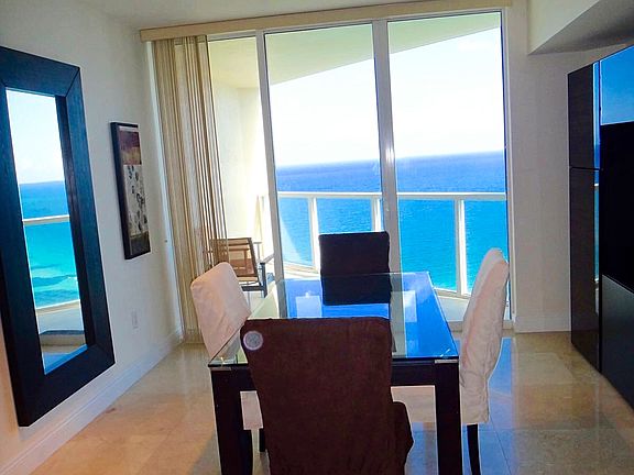 4th image of 16699 Collins Ave APT 3210