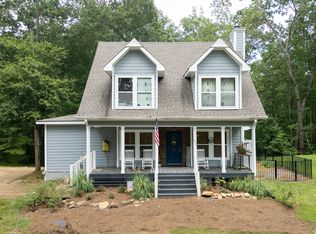 915 Meadow View Rdg, Clarkesville, GA 30523