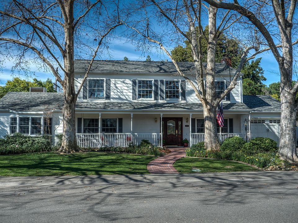 1st image of 622 Elmwood Dr