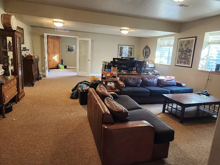 3477 Cottonwood Cir — Photo 3