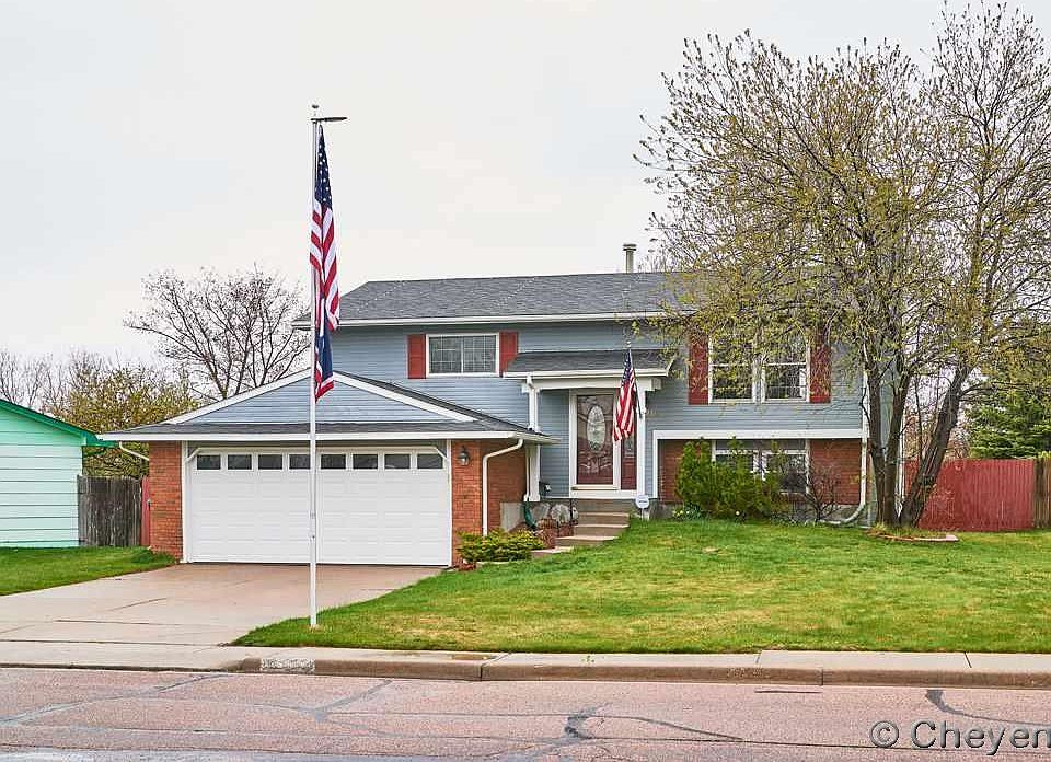 1st image of 4234 El Camino Dr