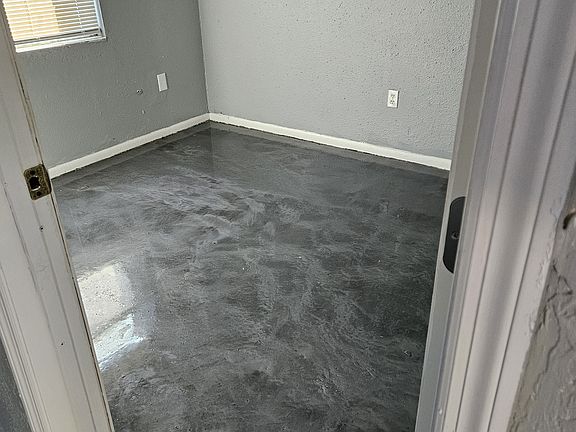 4th image of 3208 N 48th St APT B