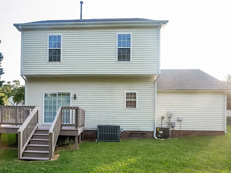 1042 Newfound Hollow Dr — Photo 14