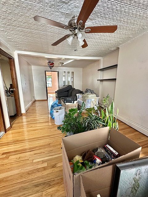2nd image of 544 Clinton St #3