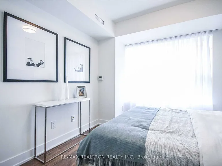 80 Vanauley St #Townhouse 121 — Photo 29