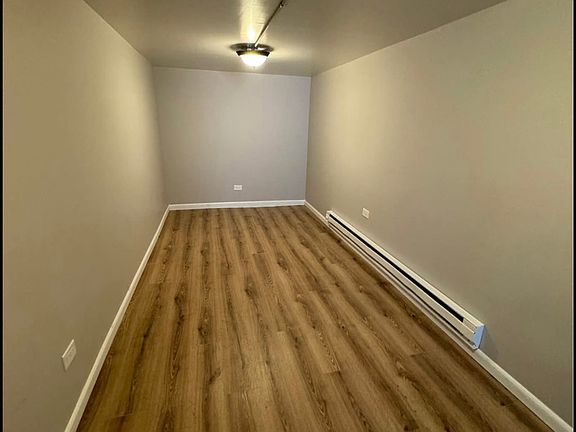 2nd image of 5342 N Christiana Ave APT 2