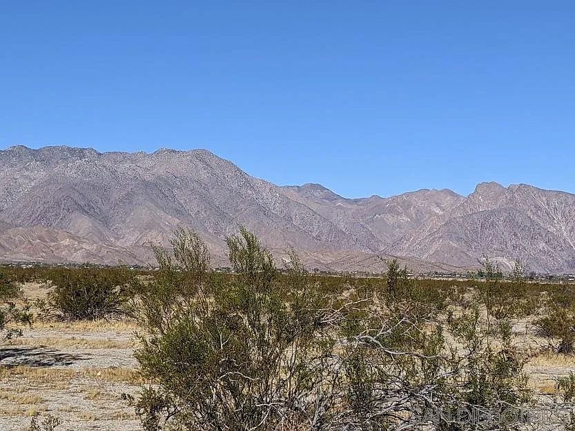 2nd image of Borrego Springs Rd