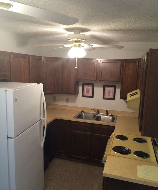 2nd image of 3250 E Thayer Ave APT 7
