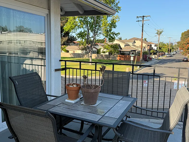 17372 San Luis St #4 — Photo 4