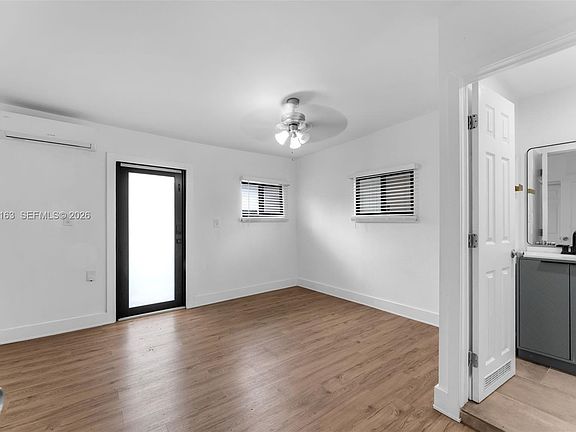 4th image of 5790 SW 5th St