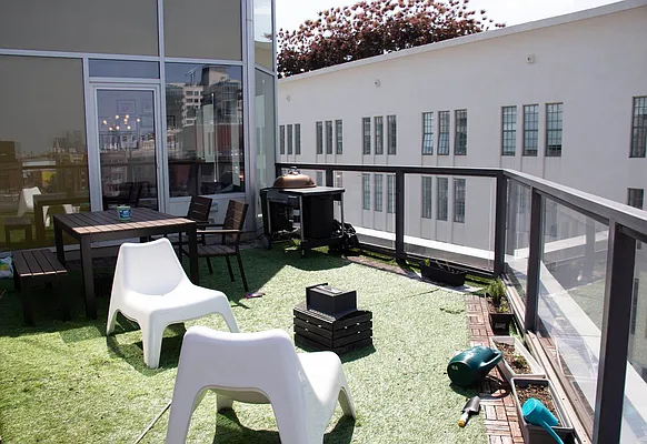 Rented by Carnegie Management Inc | media 31