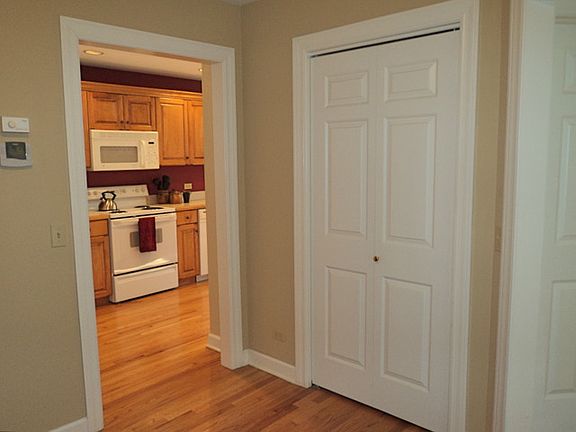 5th image of 3717 King Charles Ln