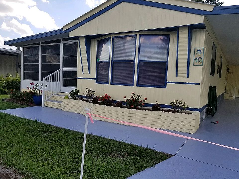 1st image of 900 Aqua Isles Blvd Lot G19