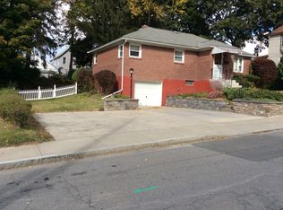 59 Princeton St, Schenectady, NY 12304