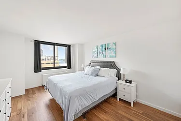 Rented by Nest Seekers International