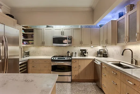 Sold by Corcoran | media 12