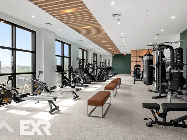 69 Adams Street image 8 of 13