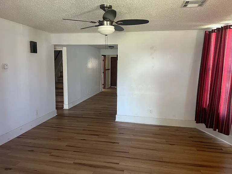 727 W Minnesota Ave — Photo 5