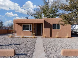 2701 Bel Air Dr NE, Albuquerque, NM 87110