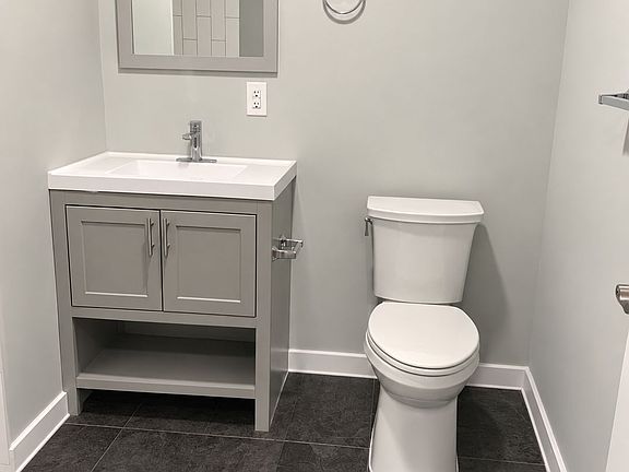 5th image of 41-43 Ryle Ave #2
