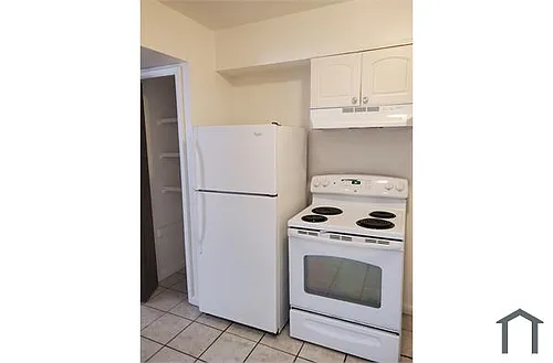 1602 SE 39th Ter #5 Photo 1