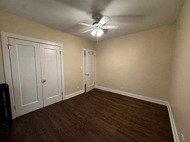 1383 W Greenleaf Ave #1S — Photo 17