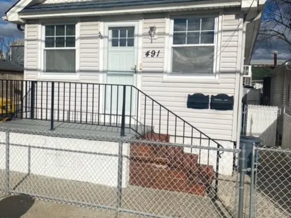 491 Midland Ave, Staten Island, NY 10306