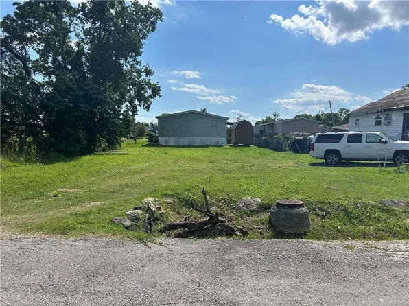 Edison Ave, Harvey, LA 70058