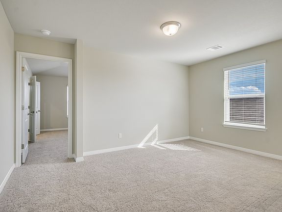 The Lassen 370 Floorplan