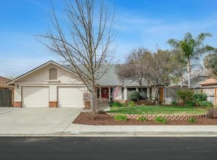 950 Pistachio Ave, Clovis, CA