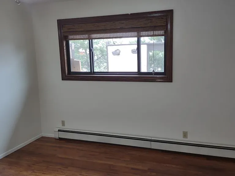 7615 Mallard Dr — Photo 8
