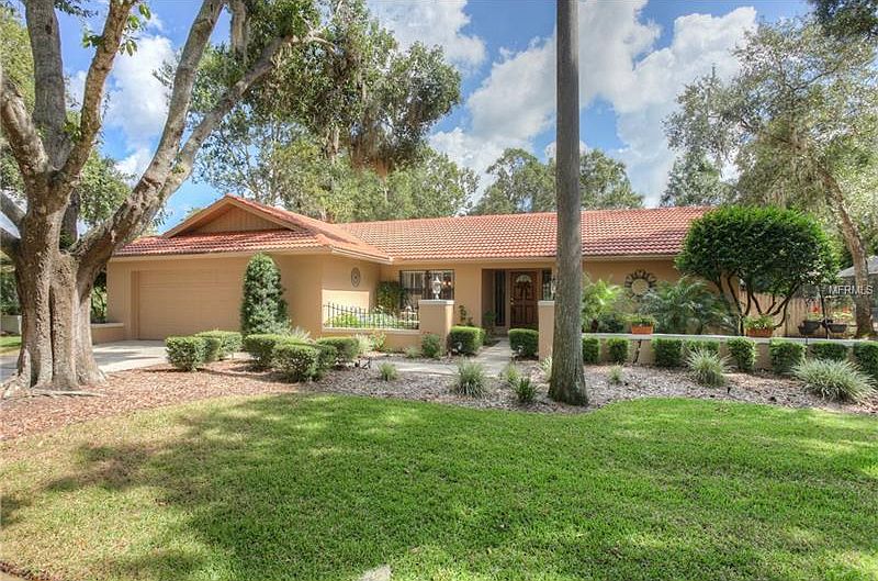 1st image of 3097 Edgemoor Dr