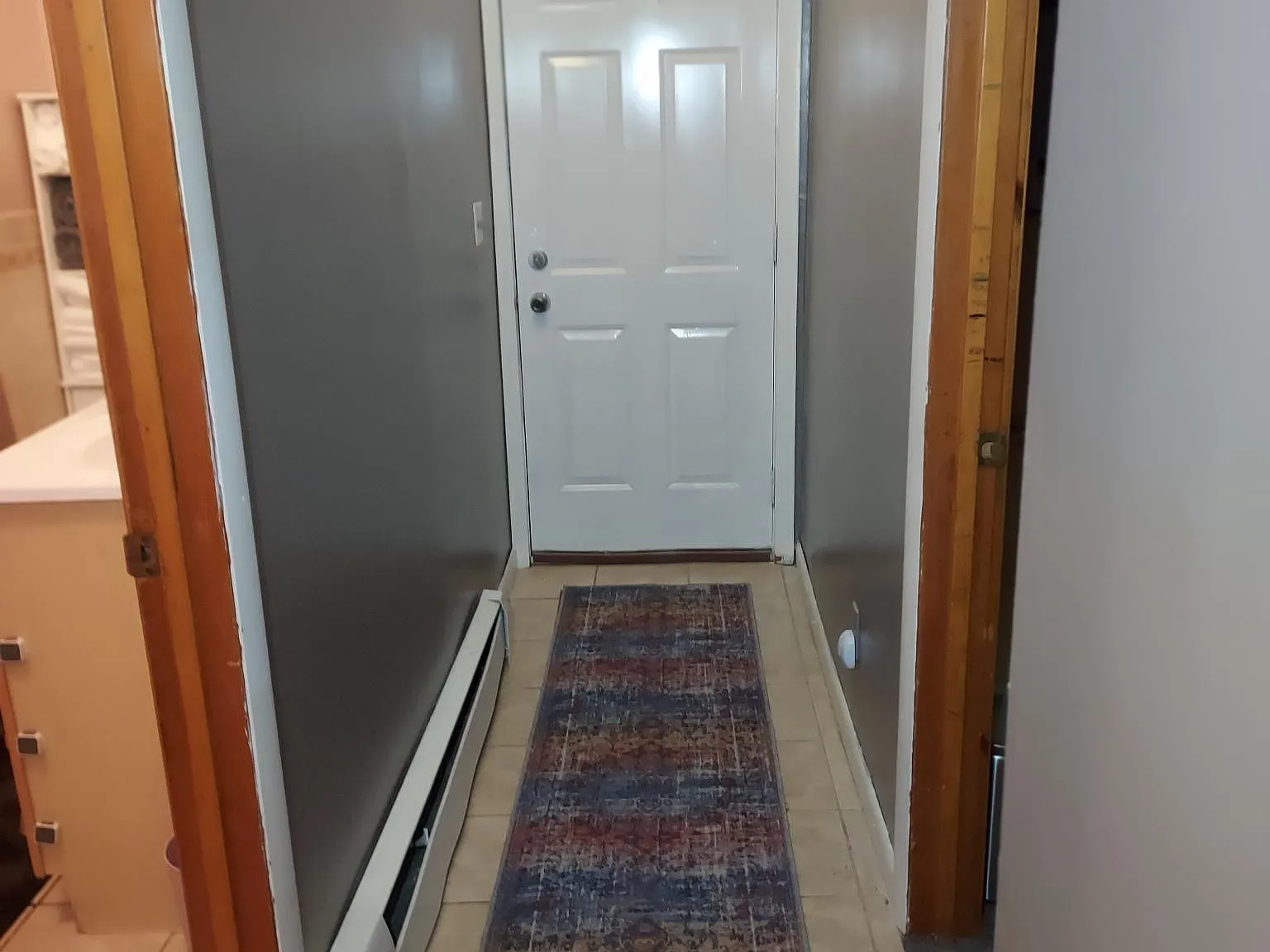 44 Winchester Ave — Photo 3