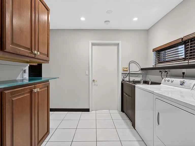 3170 Estates Dr — Photo 21
