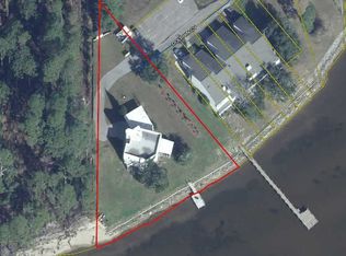 171 Dolphin Cv, Freeport, FL 32439