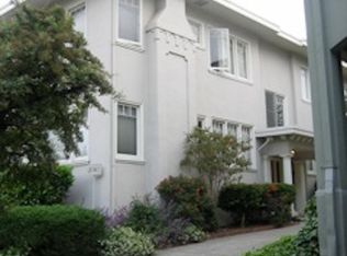 2747 College Ave #1, Berkeley, CA 94705