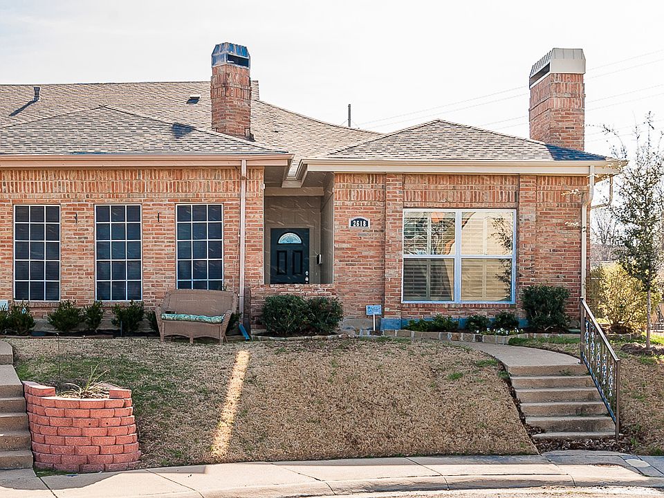 1st image of 2618 Lakehill Ln