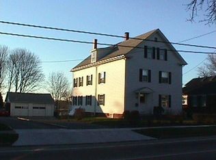889 Hope St, Bristol, RI 02809