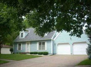 1700 College View Dr, Norfolk, NE 68701