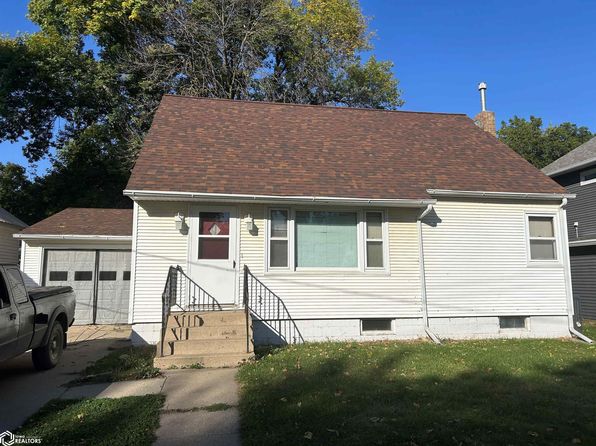 205 N Lincoln Ave, Graettinger, IA 51342