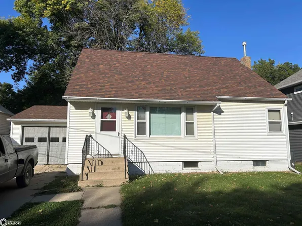 205 N Lincoln Ave, Graettinger, IA 51342