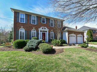2304 Hurlingham Ln, Reston, VA 20191