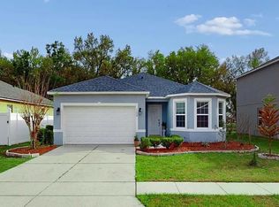 1156 Brenton Manor Dr, Winter Haven, FL 33884